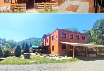 Penzi  n Michaela Vyhne has Balcony rooms