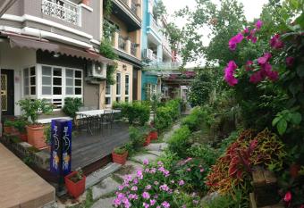 Janice s Inn has Balcony rooms