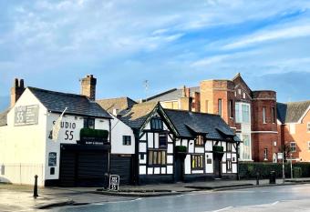 53 Church Street allows 18 year olds to book a room