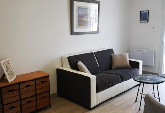 Maison au calme pr  s Les Sables d Olonne has Balcony rooms