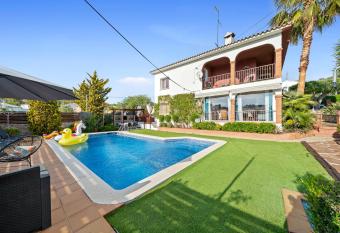 Villa Maravillosa has Smoking rooms