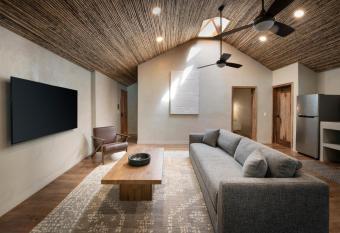 Arca has Balcony rooms