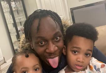 Boudreaux vizion apartment allows 18 year olds to book a room