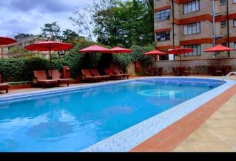 moon light homes has rooms with a private hot tub