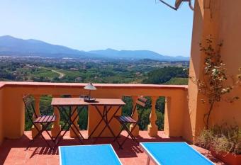 Casa Alfiero has Balcony rooms