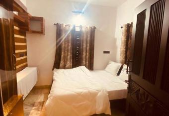 Blue mount stay has Balcony rooms