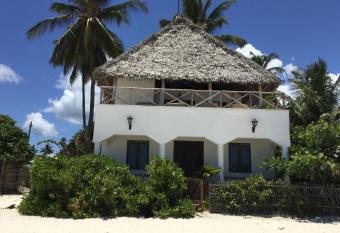 Jazz Star has Balcony rooms