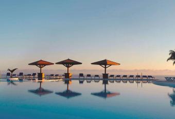 H  tel Exsel Cr  olia has Balcony rooms