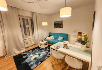 Przytulny apartament Turkus Cz  stochowa has Balcony rooms