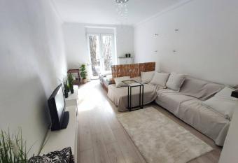 Design apartment in City Center has Balcony rooms