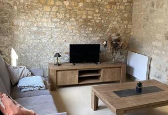 Maison cosy proche centre ville has Balcony rooms