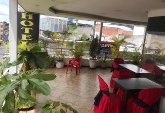 Hotel Bolivariano has Balcony rooms