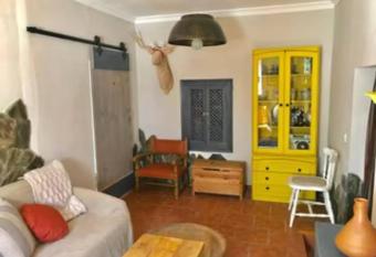 La Casita has Balcony rooms