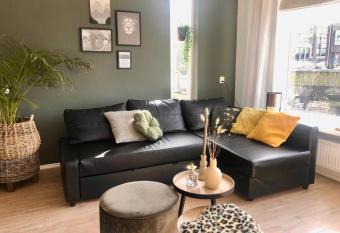 Cramer s Corner has Balcony rooms