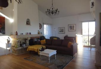 Charming Apartment with Panoramic View on Sea - Ideal for Family Vacations has Balcony rooms