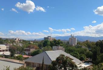 Confortable Apartamento en Microcentro allows 18 year olds to book a room