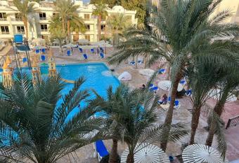 Family Suite in view aqua mirage bay has rooms with a private hot tub