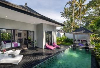 Capung Asri Eco Luxury Resort with Private Pool Villas allows 18 year olds to book a room