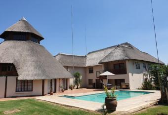 Die Bosveld Loerie has Balcony rooms