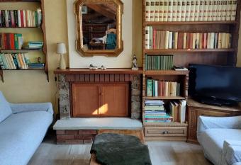 Casa IDA has Balcony rooms