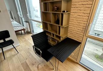 LEs   crins de St Louis allows 18 year olds to book a room