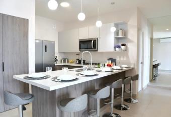 Luxury Apt. Arena Monterrey / Fundidora Cintermex has Balcony rooms