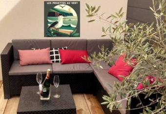 Les Mouettes au Vert has Balcony rooms