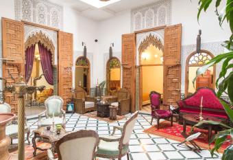 Dar El K  bira has Balcony rooms