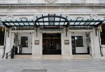 Modern apartment in the heart of Dublin has Balcony rooms