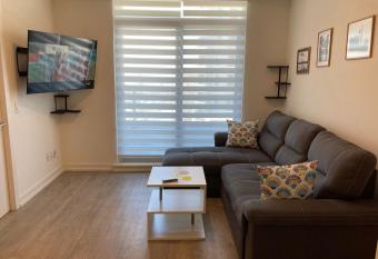 Cozy 1 Bedroom Condo Hosted By Stacie has Balcony rooms