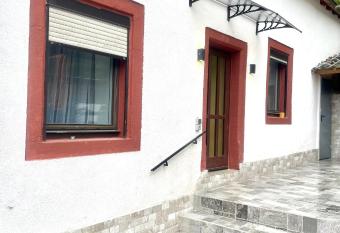 Ferienhaus Dakaj - Einfamilienhaus has Balcony rooms