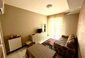 Casa Mare allows 18 year olds to book a room