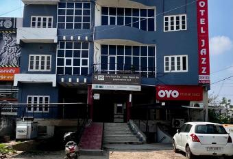 HOTEYO - Stay Confirm - Secure Environment has Balcony rooms