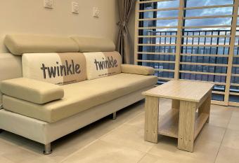 Sandakan Homestay 2R2B Green Haven           has Balcony rooms