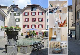 Solution-Grischun - Zentrales Dachzimmer - Kaffee&Tee - Gemeinschaftsbad - Etagenbett -Dachterrasse allows 18 year olds to book a room