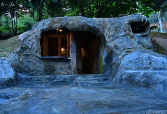 Cavern The Leisure Club has Balcony rooms