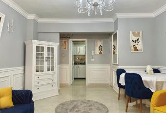 Cozy Apartment (JANNA) has Balcony rooms