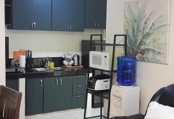 Bayswater townhouse guests house has Balcony rooms