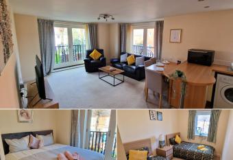 Luxury Spacious Apartment- Sleeps 4 Loughborough allows 18 year olds to book a room