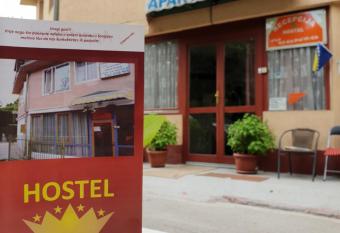 Hostel Gonzo has Balcony rooms