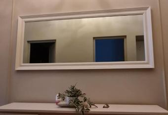 Apart. central amenajat high-class 2022 allows 18 year olds to book a room