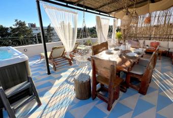 By The Sea 2 has rooms with a private hot tub