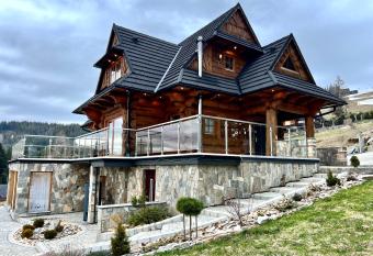 G  rska Kryj  wka has Balcony rooms