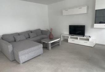 4 ZKB Neubauwohnung mit Stil has Balcony rooms