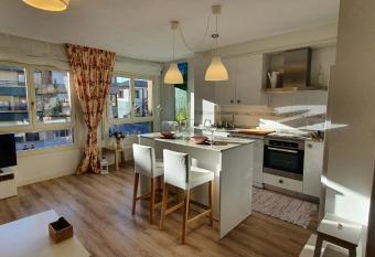 El Rincon de Tasio has Balcony rooms