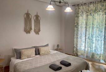 Bret  n 50 allows 18 year olds to book a room