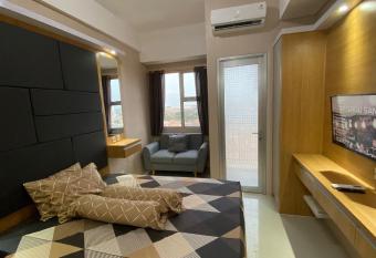 Rifky Room Transpark has Balcony rooms