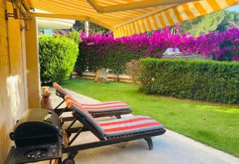 3 katl   g  zel bah  eli townhouse has Balcony rooms