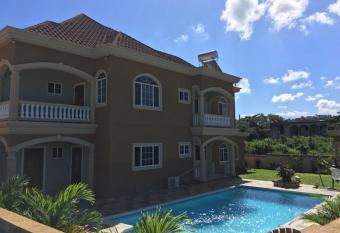 Chillz getaway allows 18 year olds to book a room