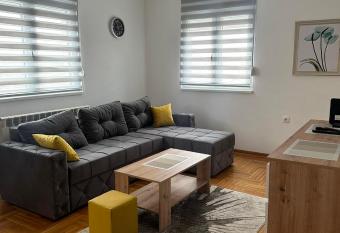 Port has Balcony rooms